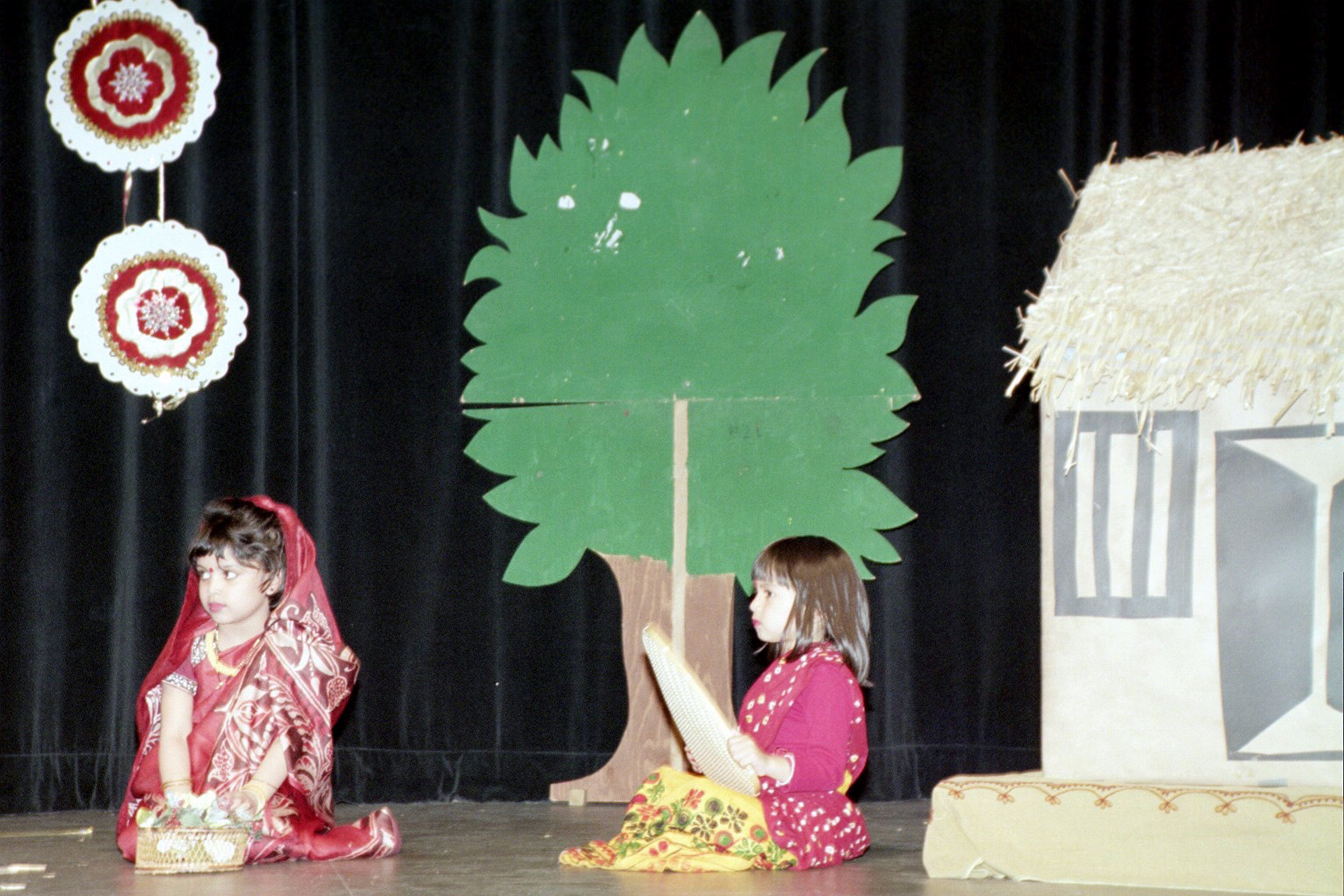 Uttoron Gallery 2003